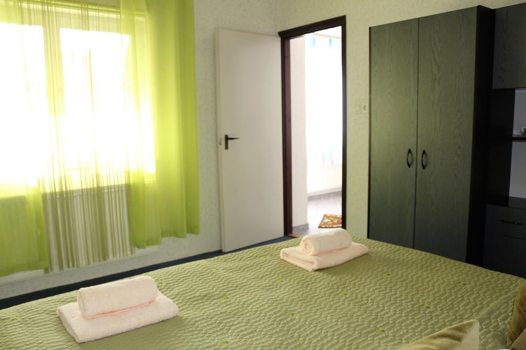 Altan Apartments Хевіз Екстер'єр фото